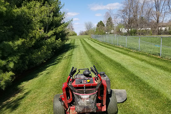 Mowing Service St. Charles MO